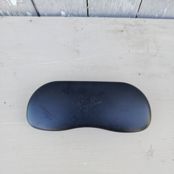 Ray-Ban Black Clamshell Sunglasses Authentic Hard Case Only - Picture 3 of 3